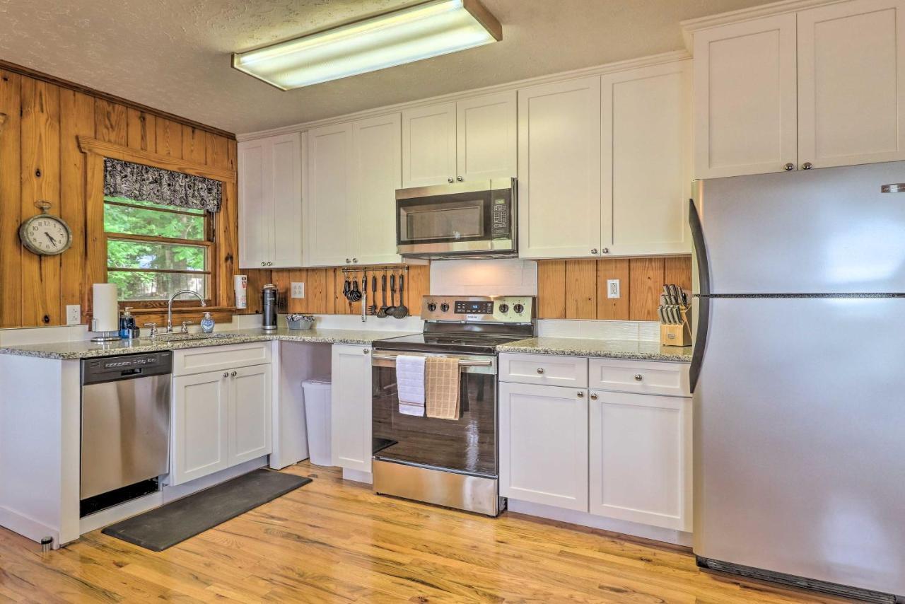 Waterfront Lake Martin Home With Grill And Beach! Eclectic Buitenkant foto