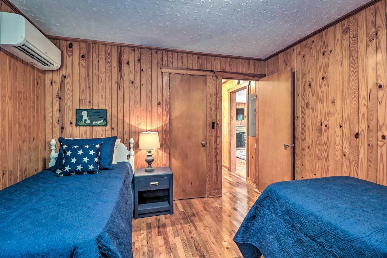 Waterfront Lake Martin Home With Grill And Beach! Eclectic Buitenkant foto